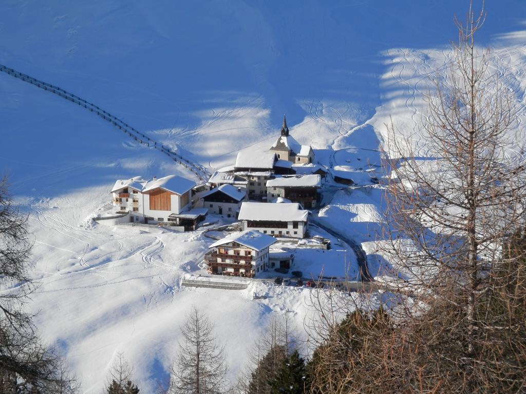 Bed and Breakfast Reschnerhof Resia Exterior foto