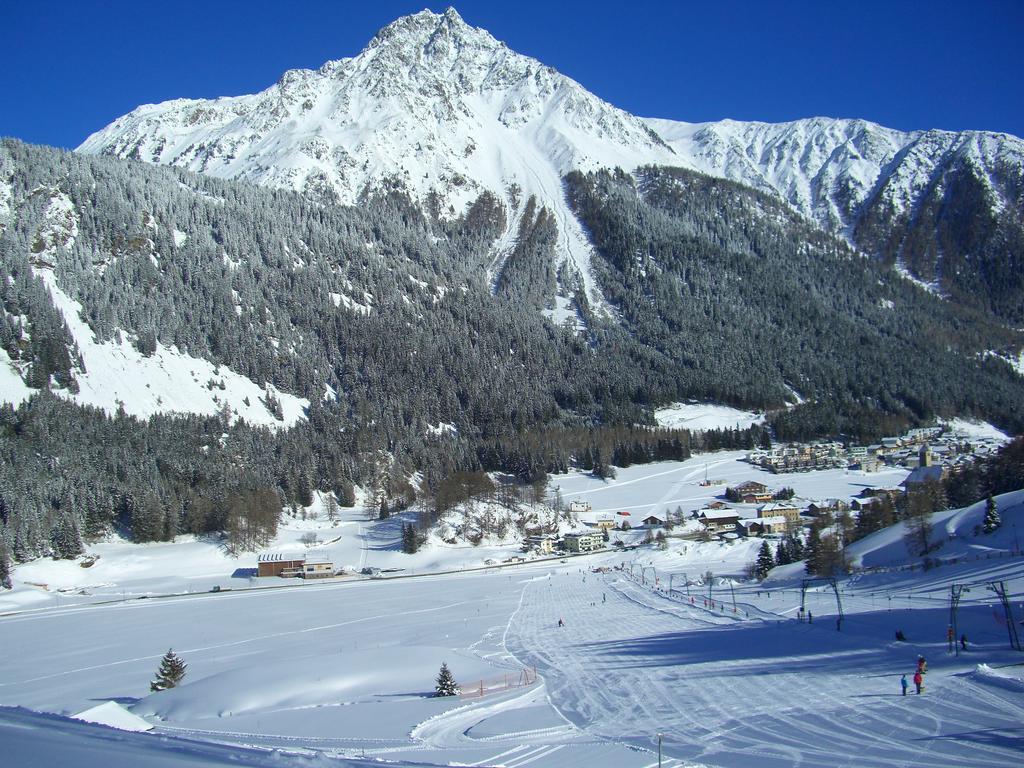 Bed and Breakfast Reschnerhof Resia Exterior foto