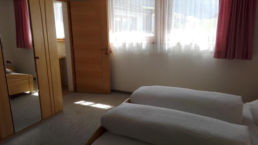 Bed and Breakfast Reschnerhof Resia Exterior foto
