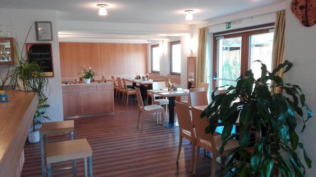 Bed and Breakfast Reschnerhof Resia Exterior foto